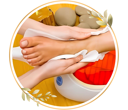 Salon paraffin pedicure for men to moisturise feet, reduce rough skin and improve foot hygiene with warm wax therapy